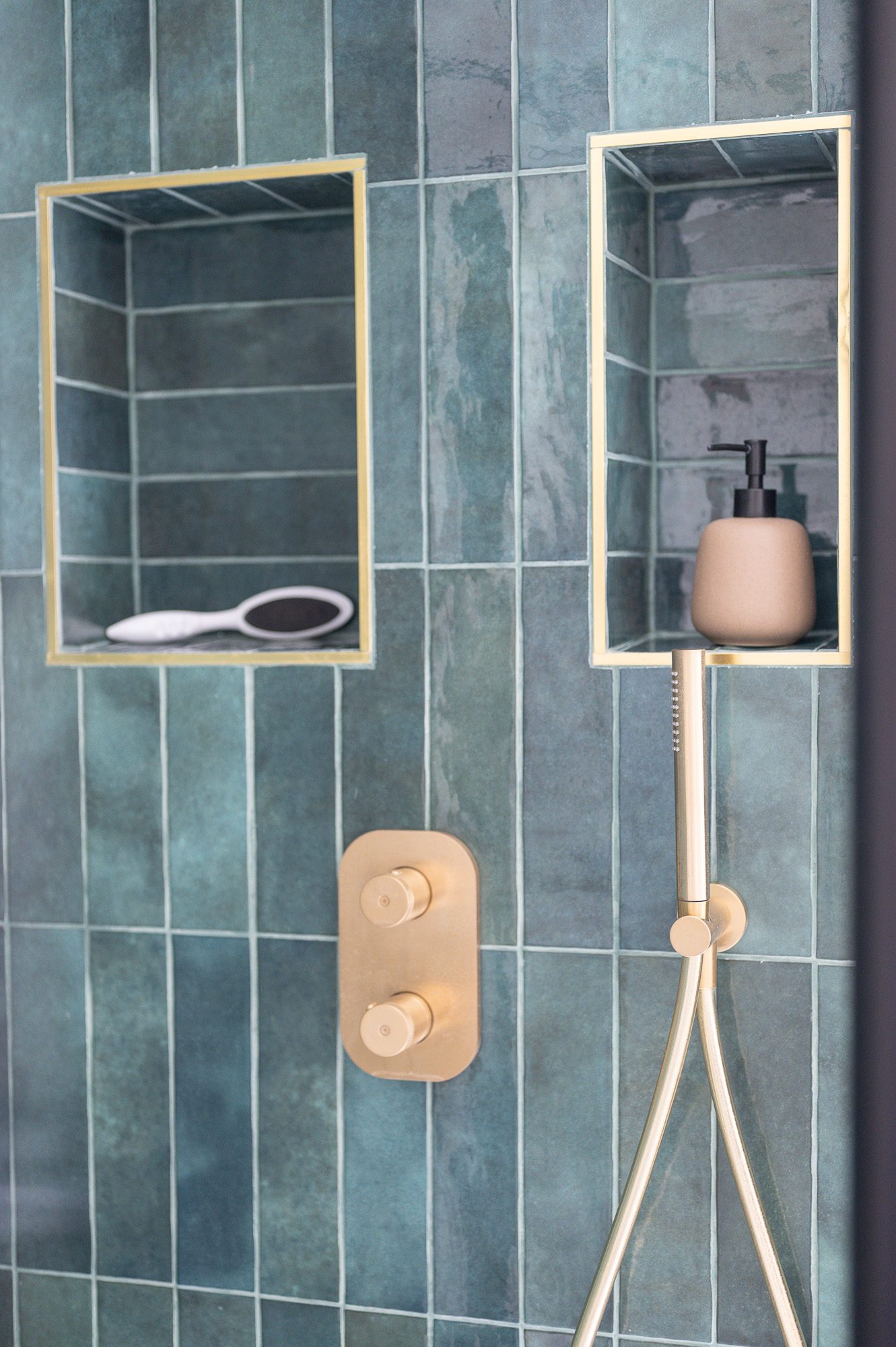 Salle de bain – douche en zellige Salle de bain – douche en zellige