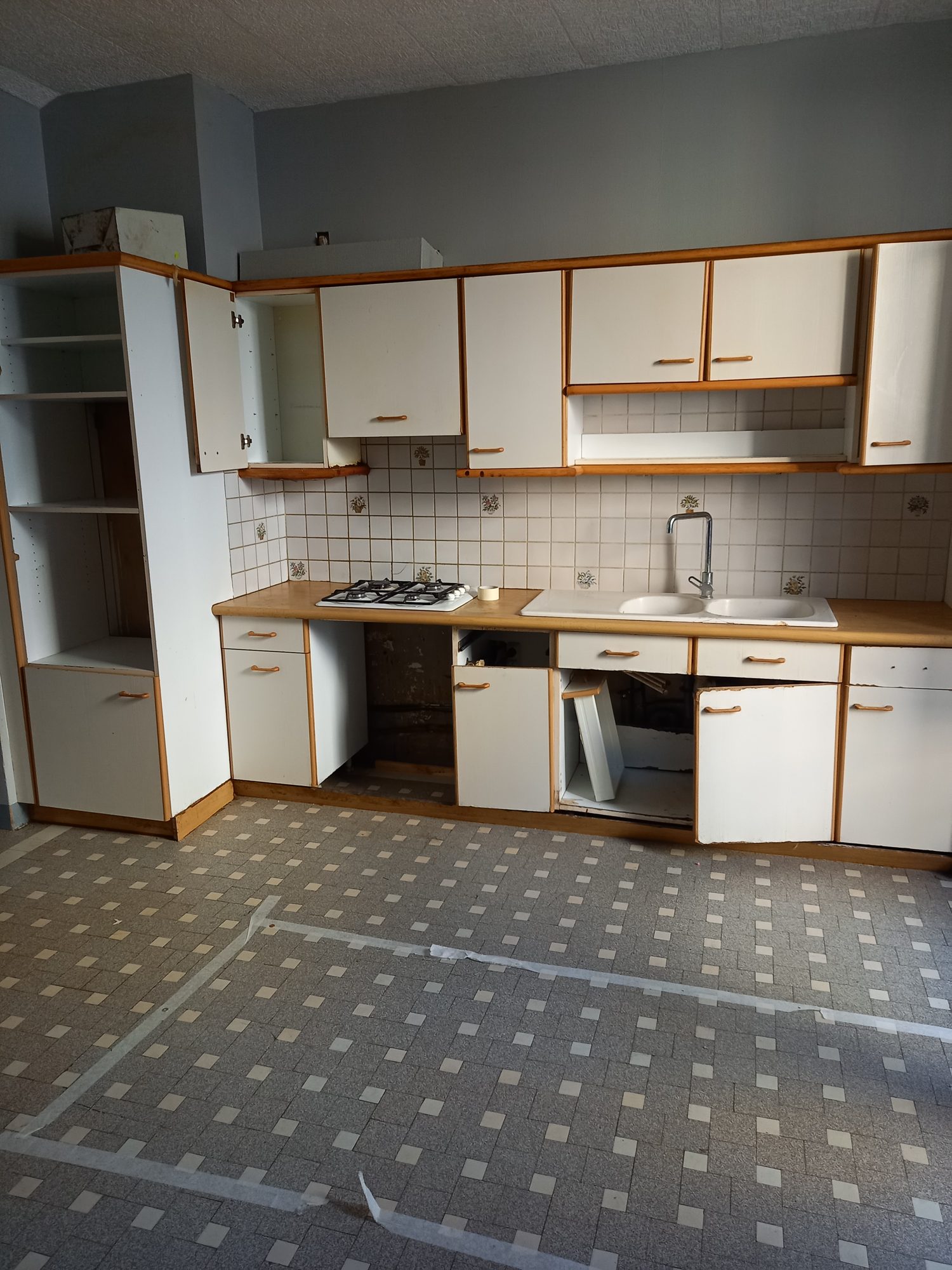 Avant travaux – cuisine Avant travaux – cuisine